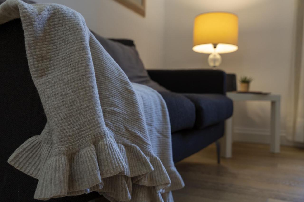 Bright Santa Croce Apartment ฟลอเรนซ์ ภายนอก รูปภาพ